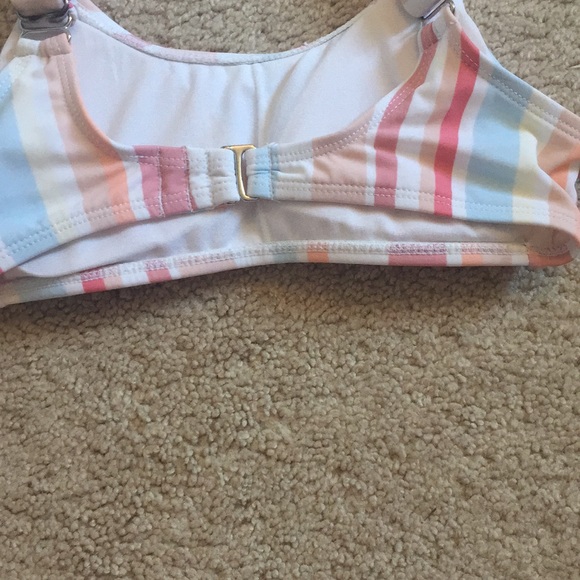 bikini top! - Picture 2 of 3